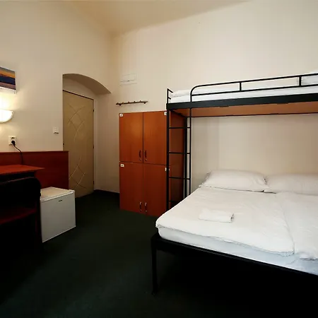 Hostel Euro *